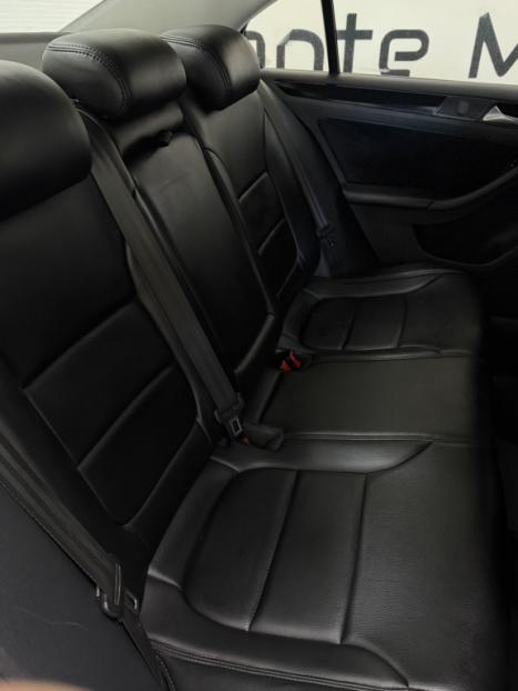 VOLKSWAGEN Jetta 2.0 4P COMFORTLINE TIPTRONIC AUTOM�TICO, Foto 8