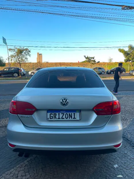 VOLKSWAGEN Jetta 2.0 4P FLEX AUTOM�TICO, Foto 5