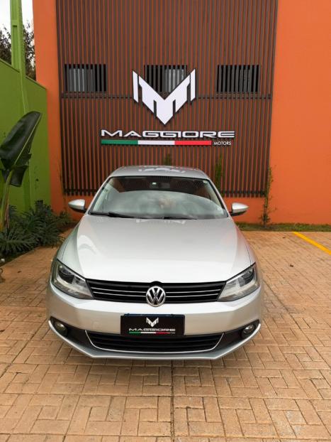 VOLKSWAGEN Jetta 2.0 4P COMFORTLINE TIPTRONIC AUTOM�TICO, Foto 2
