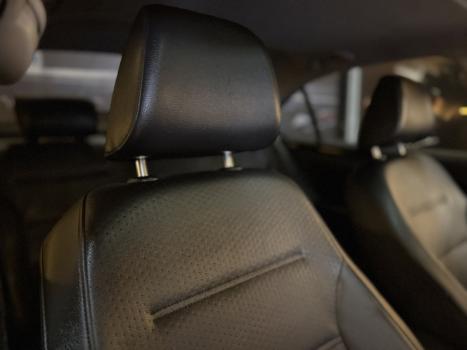 VOLKSWAGEN Jetta 2.0 4P FLEX COMFORTLINE TIPTRONIC AUTOM�TICO, Foto 9