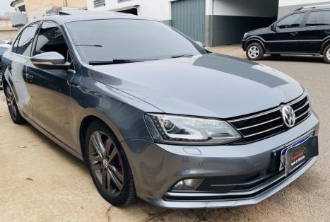 VOLKSWAGEN Jetta 2.0 4P TSI HIGHLINE 200 CV AUTOM�TICO, Foto 3