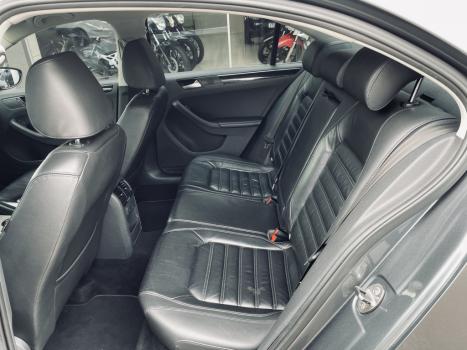 VOLKSWAGEN Jetta 2.0 4P TSI HIGHLINE 200 CV AUTOM�TICO, Foto 8