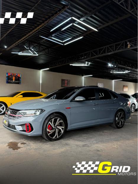 VOLKSWAGEN Jetta 2.0 4P 350 TSI GLI AUTOM�TICO DSG, Foto 2