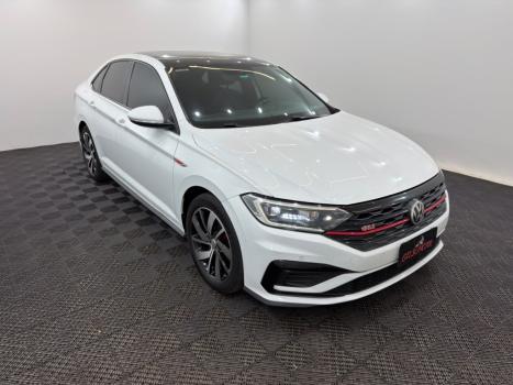 VOLKSWAGEN Jetta 2.0 4P 350 TSI GLI AUTOM�TICO DSG, Foto 3