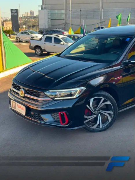 VOLKSWAGEN Jetta 2.0 4P 350 TSI GLI AUTOM�TICO DSG, Foto 14