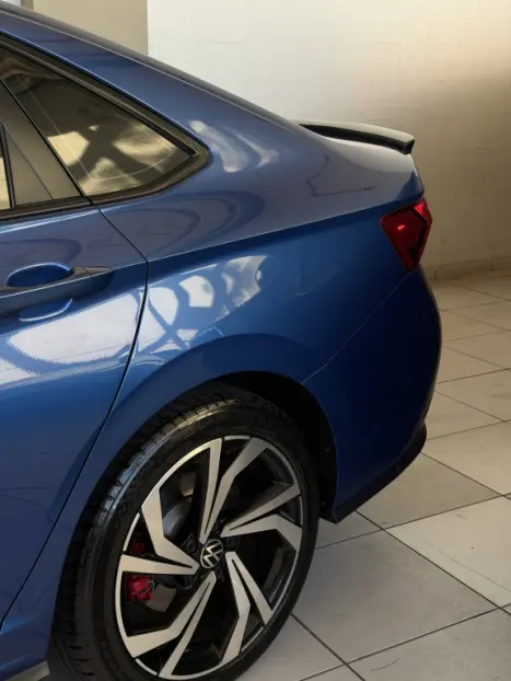 VOLKSWAGEN Jetta 2.0 4P 350 TSI GLI AUTOMÁTICO DSG, Foto 2