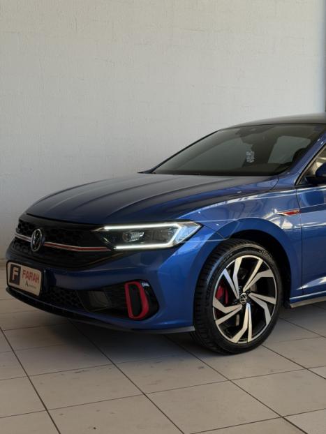 VOLKSWAGEN Jetta 2.0 4P 350 TSI GLI AUTOMÁTICO DSG, Foto 4