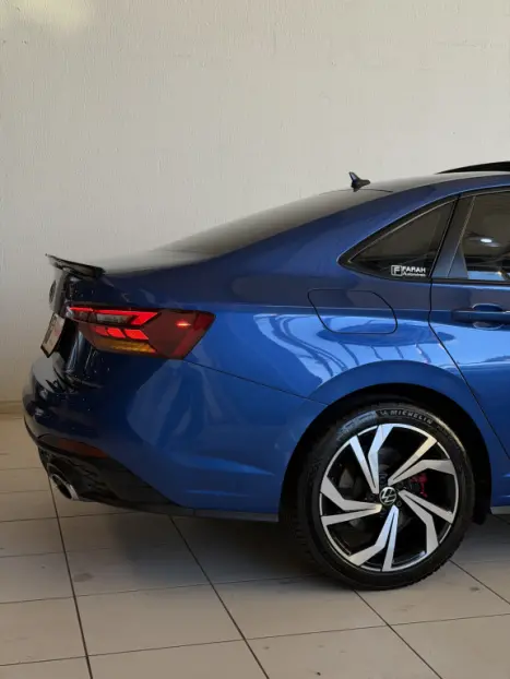 VOLKSWAGEN Jetta 2.0 4P 350 TSI GLI AUTOMÁTICO DSG, Foto 14
