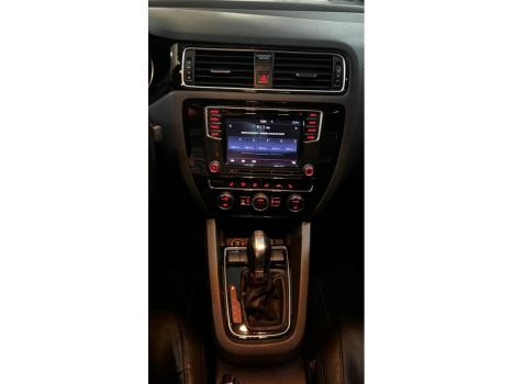 VOLKSWAGEN Jetta 2.0 4P TSI HIGHLINE 211 CV AUTOM�TICO, Foto 13