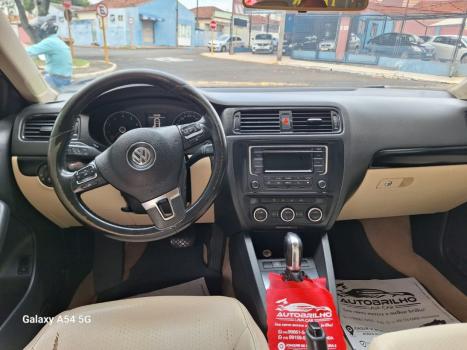 VOLKSWAGEN Jetta 2.0 4P FLEX COMFORTLINE TIPTRONIC AUTOMÁTICO, Foto 7