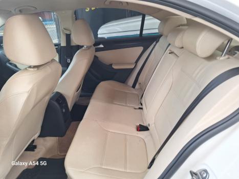 VOLKSWAGEN Jetta 2.0 4P FLEX COMFORTLINE TIPTRONIC AUTOMÁTICO, Foto 8