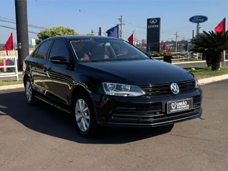 VOLKSWAGEN Jetta 2.0 4P TRENDLINE FLEX AUTOMÁTICO, Foto 3
