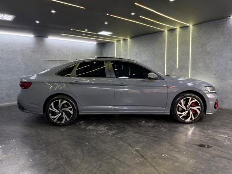 VOLKSWAGEN Jetta 2.0 4P 350 TSI GLI AUTOMÁTICO DSG, Foto 3