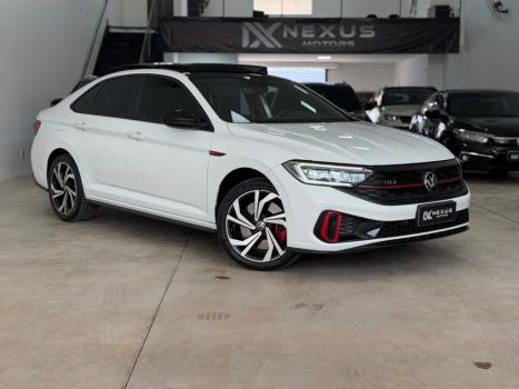 VOLKSWAGEN Jetta 2.0 4P 350 TSI GLI AUTOMÁTICO DSG, Foto 1