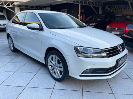 VOLKSWAGEN Jetta , Foto 1