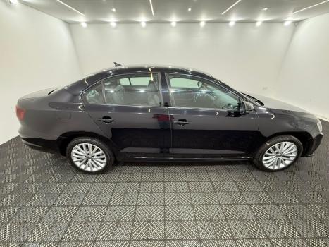 VOLKSWAGEN Jetta , Foto 4