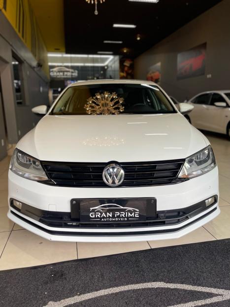 VOLKSWAGEN Jetta , Foto 2