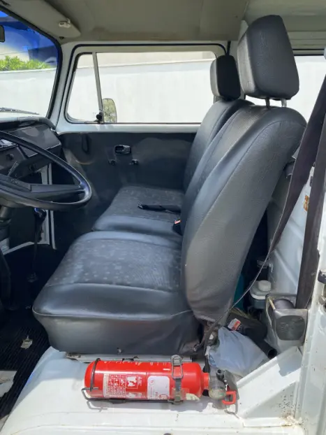 VOLKSWAGEN Kombi 1.6 STD 9 LUGARES, Foto 11