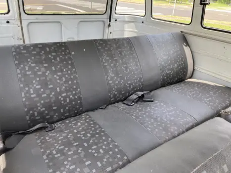 VOLKSWAGEN Kombi 1.6 STD 9 LUGARES, Foto 19