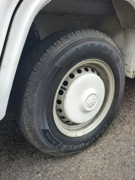 VOLKSWAGEN Kombi 1.6 STD 9 LUGARES, Foto 15