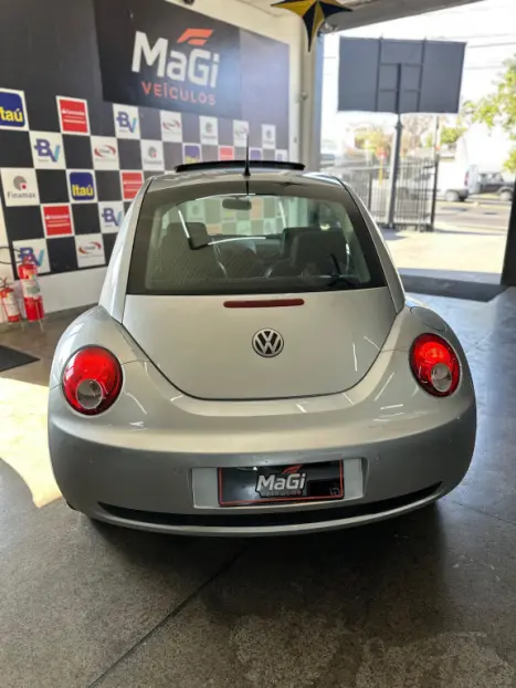 VOLKSWAGEN New Beetle 2.0 MI AUTOMÁTICO, Foto 4 VOLKSWAGEN New Beetle 2.0 MI AUTOMÁTICO, Foto 4
