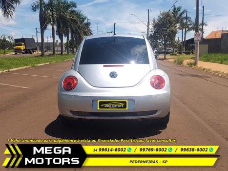 VOLKSWAGEN New Beetle 2.0 MI AUTOM�TICO, Foto 6