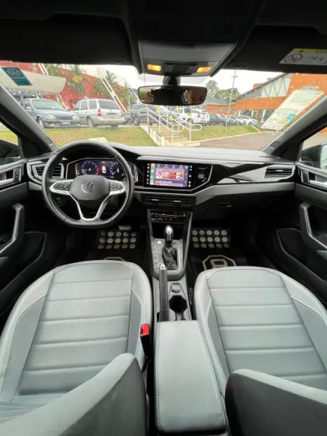 VOLKSWAGEN Nivus 1.0 4P FLEX 200 TSI HIGHLINE TURBO AUTOMÁTICO, Foto 4 VOLKSWAGEN Nivus 1.0 4P FLEX 200 TSI HIGHLINE TURBO AUTOMÁTICO, Foto 4