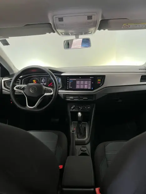 VOLKSWAGEN Nivus 1.0 4P FLEX 200 TSI COMFORTLINE TURBO AUTOMTICO, Foto 4