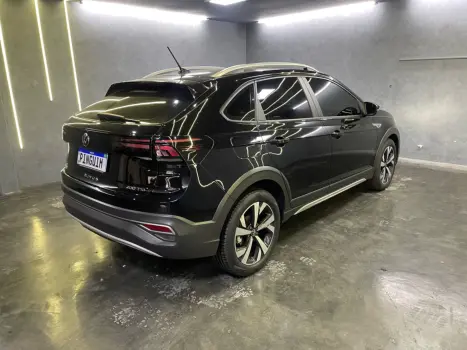 VOLKSWAGEN Nivus 1.0 4P FLEX 200 TSI HIGHLINE TURBO AUTOMÁTICO, Foto 4 VOLKSWAGEN Nivus 1.0 4P FLEX 200 TSI HIGHLINE TURBO AUTOMÁTICO, Foto 4