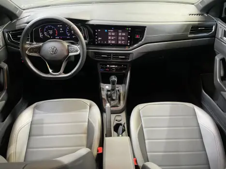 VOLKSWAGEN Nivus 1.0 4P FLEX 200 TSI HIGHLINE TURBO AUTOMÁTICO, Foto 13 VOLKSWAGEN Nivus 1.0 4P FLEX 200 TSI HIGHLINE TURBO AUTOMÁTICO, Foto 13