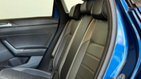 VOLKSWAGEN Nivus 1.0 4P FLEX 200 TSI HIGHLINE TURBO AUTOMÁTICO, Foto 6 VOLKSWAGEN Nivus 1.0 4P FLEX 200 TSI HIGHLINE TURBO AUTOMÁTICO, Foto 6