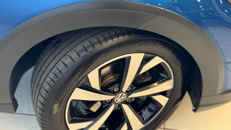 VOLKSWAGEN Nivus 1.0 4P FLEX 200 TSI HIGHLINE TURBO AUTOMÁTICO, Foto 16 VOLKSWAGEN Nivus 1.0 4P FLEX 200 TSI HIGHLINE TURBO AUTOMÁTICO, Foto 16