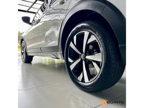VOLKSWAGEN Nivus 1.0 4P FLEX 200 TSI HIGHLINE TURBO AUTOMÁTICO, Foto 6 VOLKSWAGEN Nivus 1.0 4P FLEX 200 TSI HIGHLINE TURBO AUTOMÁTICO, Foto 6