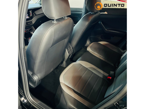 VOLKSWAGEN Nivus 1.0 4P FLEX 200 TSI HIGHLINE TURBO AUTOMÁTICO, Foto 12 VOLKSWAGEN Nivus 1.0 4P FLEX 200 TSI HIGHLINE TURBO AUTOMÁTICO, Foto 12