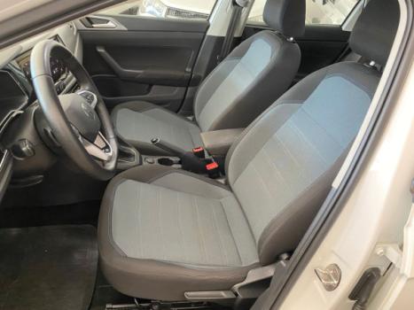 VOLKSWAGEN Nivus 1.0 4P FLEX 200 TSI COMFORTLINE TURBO AUTOMTICO, Foto 9