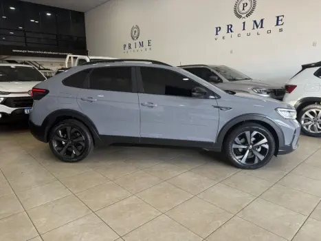 VOLKSWAGEN Nivus 1.0 4P FLEX 200 TSI HIGHLINE TURBO AUTOMÁTICO, Foto 3 VOLKSWAGEN Nivus 1.0 4P FLEX 200 TSI HIGHLINE TURBO AUTOMÁTICO, Foto 3