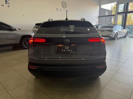 VOLKSWAGEN Nivus 1.0 4P FLEX 200 TSI HIGHLINE TURBO AUTOMÁTICO, Foto 4 VOLKSWAGEN Nivus 1.0 4P FLEX 200 TSI HIGHLINE TURBO AUTOMÁTICO, Foto 4