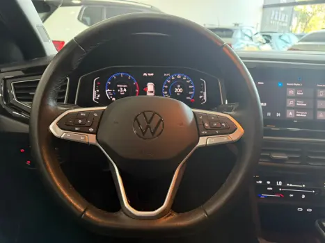 VOLKSWAGEN Nivus 1.0 4P FLEX 200 TSI HIGHLINE TURBO AUTOMÁTICO, Foto 9 VOLKSWAGEN Nivus 1.0 4P FLEX 200 TSI HIGHLINE TURBO AUTOMÁTICO, Foto 9