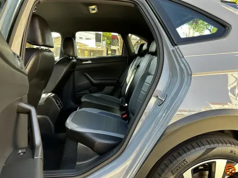 VOLKSWAGEN Nivus 1.0 4P FLEX 200 TSI HIGHLINE TURBO AUTOMTICO, Foto 15