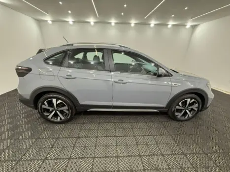 VOLKSWAGEN Nivus 1.0 4P FLEX 200 TSI HIGHLINE TURBO AUTOMTICO, Foto 4