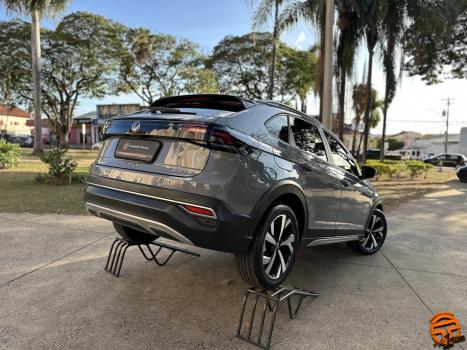 VOLKSWAGEN Nivus 1.0 4P FLEX 200 TSI HIGHLINE TURBO AUTOMTICO, Foto 4