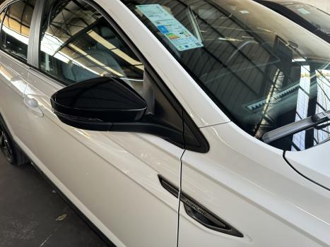 VOLKSWAGEN Nivus 1.0 4P FLEX 200 TSI HIGHLINE TURBO AUTOMTICO, Foto 2