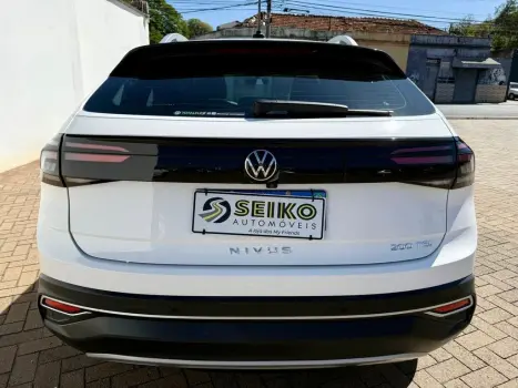 VOLKSWAGEN Nivus 1.0 4P FLEX 200 TSI HIGHLINE TURBO AUTOM�TICO, Foto 6