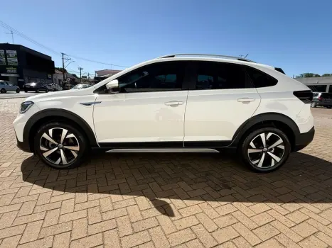 VOLKSWAGEN Nivus 1.0 4P FLEX 200 TSI HIGHLINE TURBO AUTOM�TICO, Foto 8