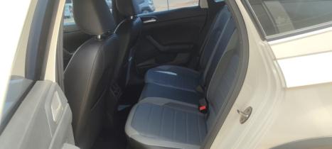 VOLKSWAGEN Nivus 1.0 4P FLEX 200 TSI HIGHLINE TURBO AUTOMTICO, Foto 5