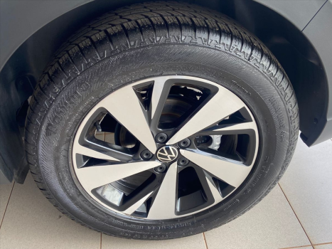 VOLKSWAGEN Nivus 1.0 4P FLEX 200 TSI COMFORTLINE TURBO AUTOMTICO, Foto 9