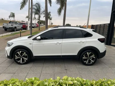 VOLKSWAGEN Nivus 1.0 4P FLEX 200 TSI COMFORTLINE TURBO AUTOMTICO, Foto 8