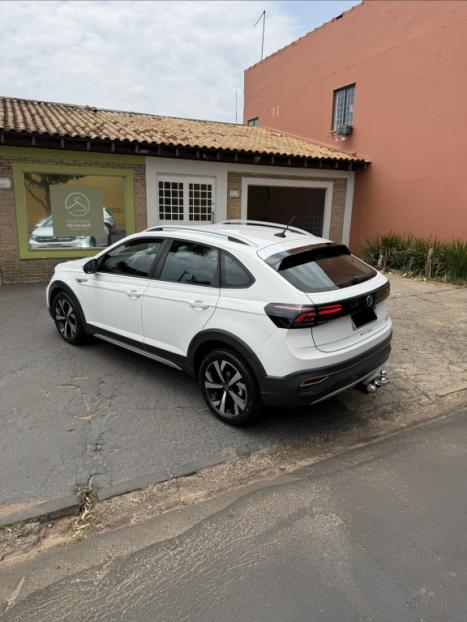 VOLKSWAGEN Nivus 1.0 4P FLEX 200 TSI HIGHLINE TURBO AUTOMTICO, Foto 2