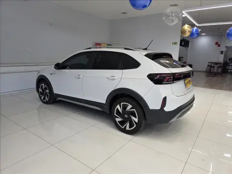 VOLKSWAGEN Nivus 1.0 4P FLEX 200 TSI HIGHLINE TURBO AUTOMTICO, Foto 4