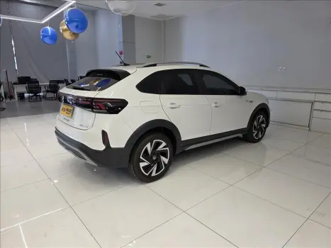 VOLKSWAGEN Nivus 1.0 4P FLEX 200 TSI HIGHLINE TURBO AUTOMTICO, Foto 6